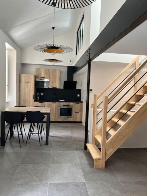 Nantes Centre, Superbe Triplex Apartment Екстериор снимка